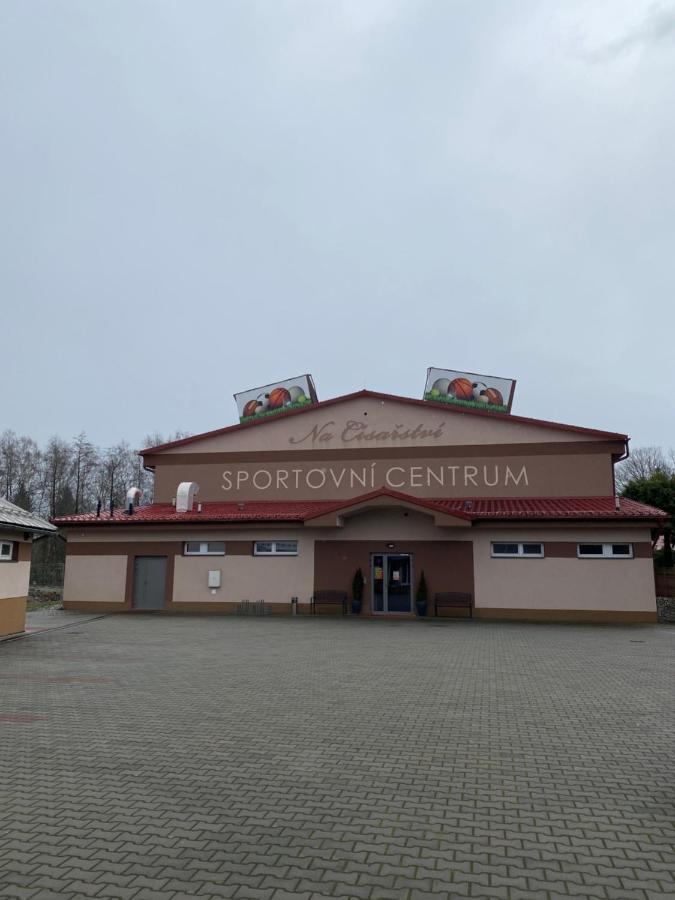 Hotel Penzion Na Císařství Horni Sucha Esterno foto